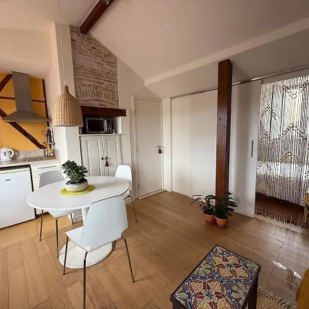 Apartment Petit Loft In The Heart Of