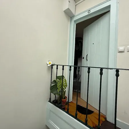 Petit Loft In The Heart Of Apartment